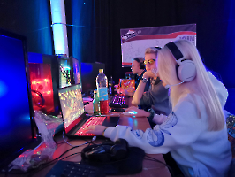 VulkanLAN_20221029_122143_(c)naaux_